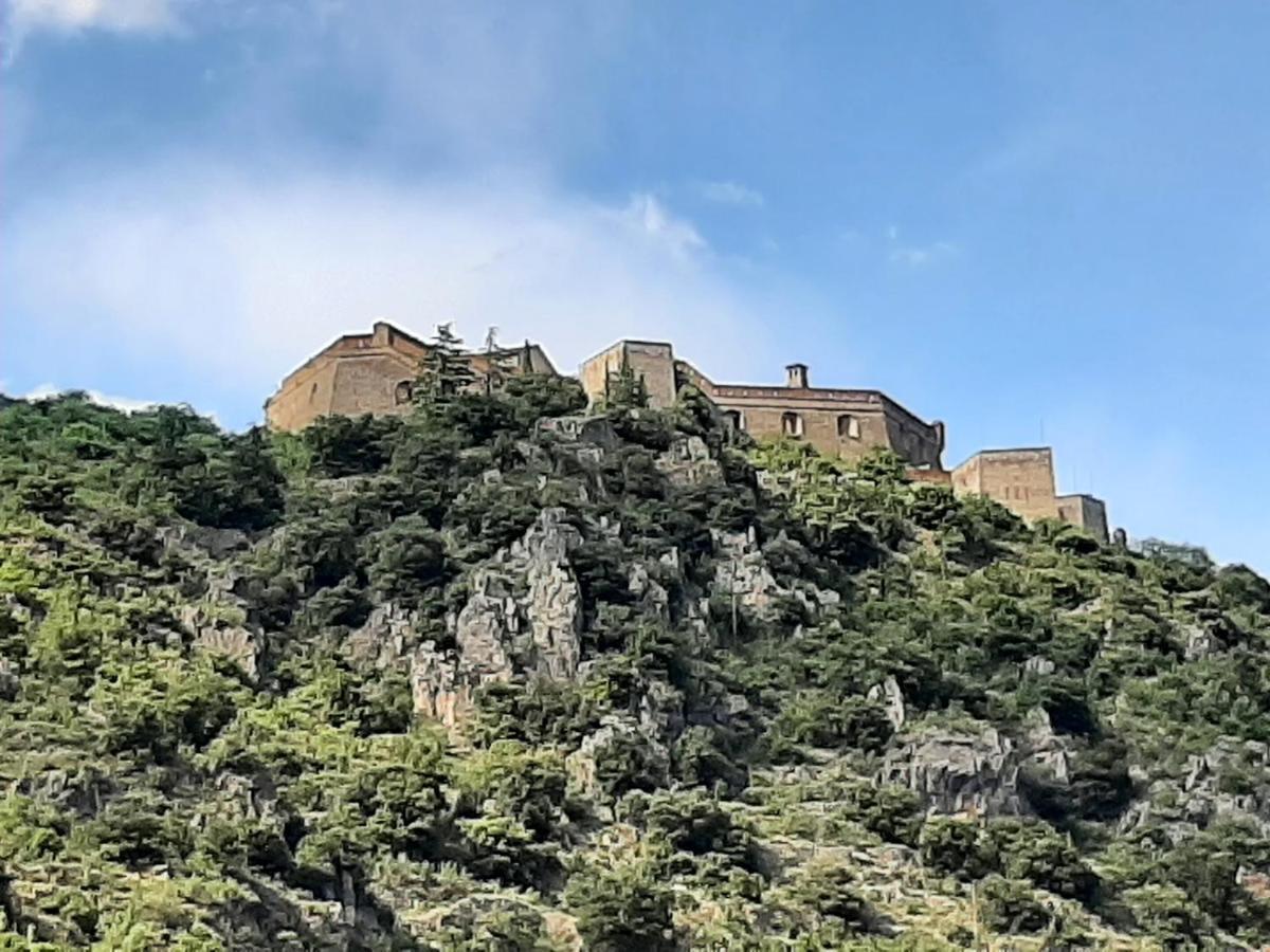 Les Chambres Chouettes Villefranche-de-Conflent Exterior foto